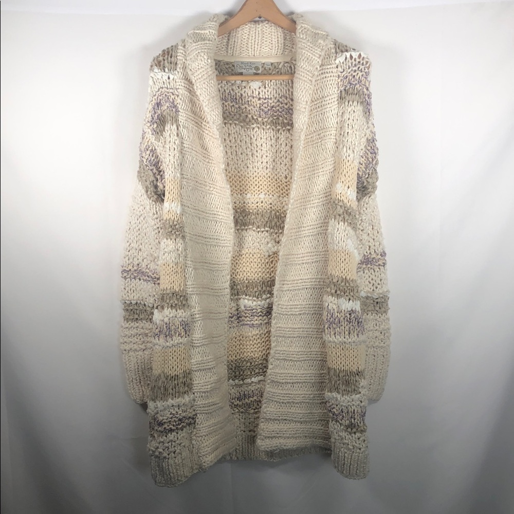 Cozy Chunky Hand Knit by Dollie Cream and Tan Women's‎ Open Cardigan